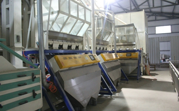 碾米成套設(shè)備