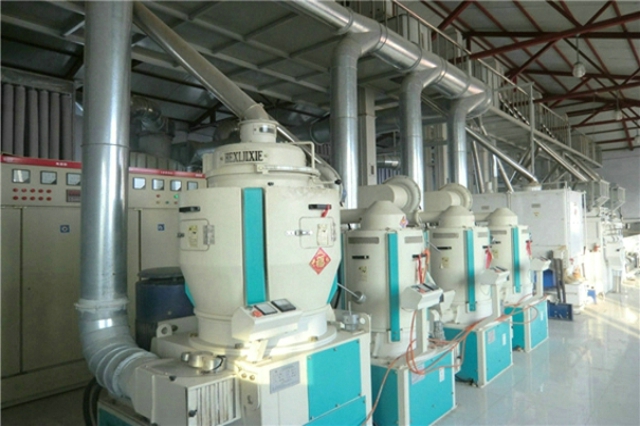 碾米成套設(shè)備